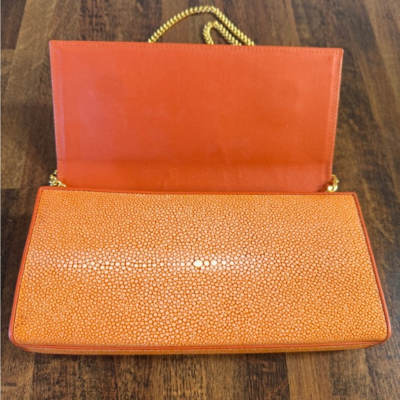VIVO $580 Orange Genuine Shagreen Stingray Leather Clutch Purse with Gold Chain - Picture 2 of 6